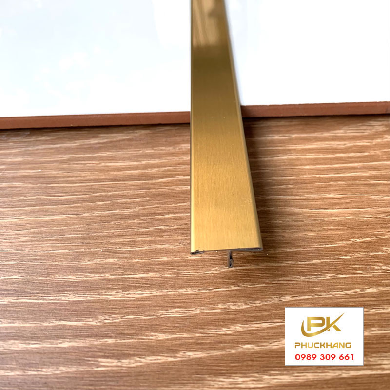 Nẹp Inox T30 V&agrave;ng xước