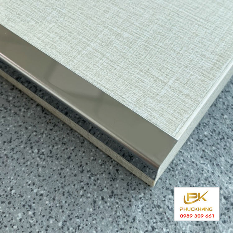 Nẹp inox V15 Bạc B&oacute;ng