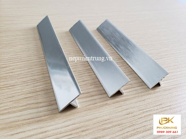 Nẹp nh&ocirc;m trắng T20